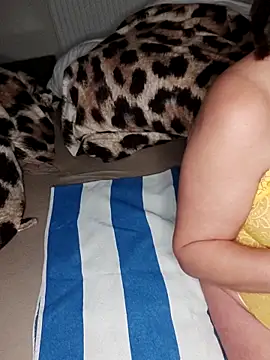 Snapshot of dame_a_punir_77 chatting on 12-06-24, 08:18 dame a punir 77 online show from 12-06-24, 08:18