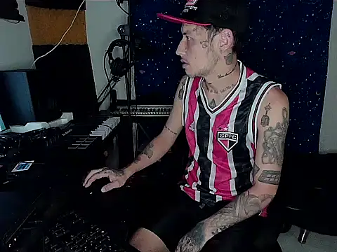 patrik tattoo  online show from 12-10-24, 12:17