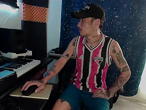 patrik tattoo  online show from 01-30-25, 10:19