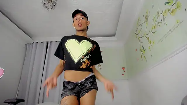 rose Skinny  online show from 12-19-25, 01:23