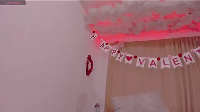 Lauu G online show from 02-15-25, 05:41