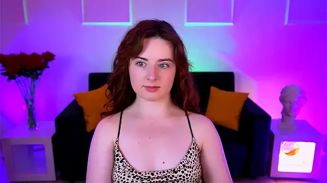 AnnTerry  online show from 11-28-25, 02:20