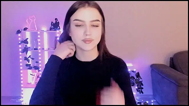 Melanie N online show from 12-11-24, 11:19