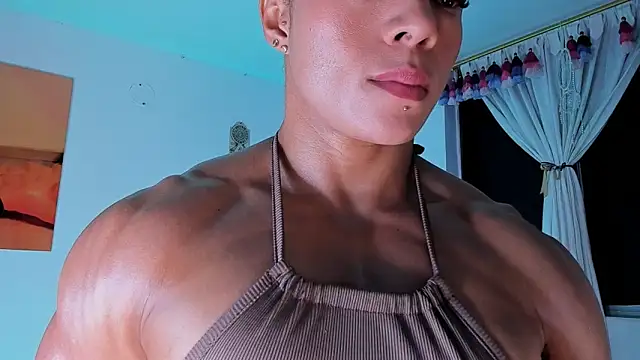 Snapshot of alexafit chatting on 07-12-26, 06:43 alexafit online show from 07-12-26, 06:43