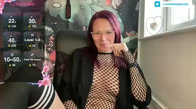 Snapshot of MelodyRoseUk chatting on 02-27-25, 02:21 MelodyRoseUk online show from 02-27-25, 02:21