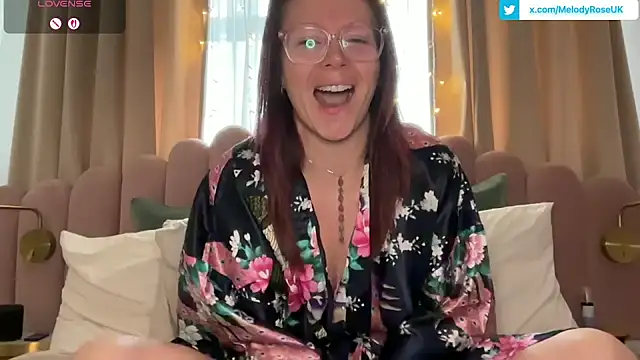 Snapshot of MelodyRoseUk chatting on 02-09-26, 12:31 MelodyRoseUk online show from 02-09-26, 12:31