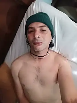 frank32love online show from 07-25-26, 04:04
