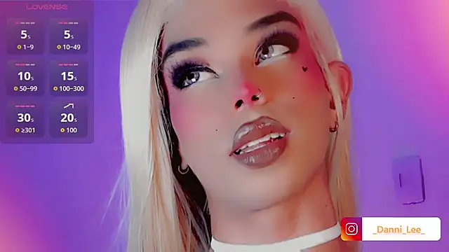 DanniLee  online show from 11-15-25, 08:05