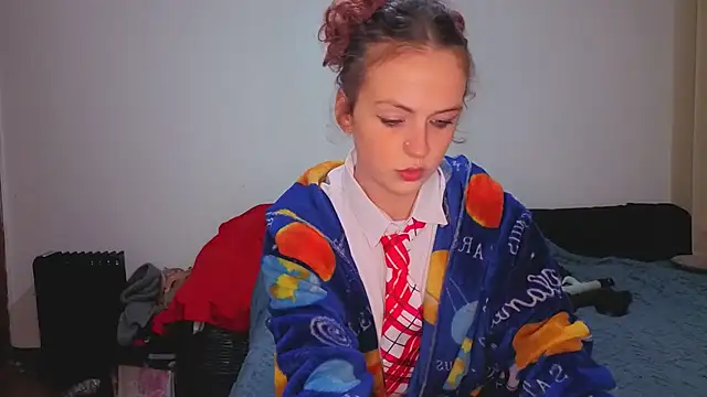 Snapshot of ENGLISHEMILY_69 chatting on 01-14-26, 04:45 ENGLISHEMILY 69 online show from 01-14-26, 04:45