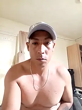 Snapshot of Reveldeseductor chatting on 04-06-26, 09:05 Reveldeseductor online show from 04-06-26, 09:05