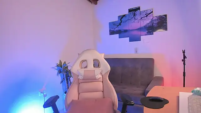 odelei online show from 02-28-25, 07:37