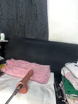 Snapshot of chiquimaturesexy chatting on 12-03-25, 09:24 chiquimaturesexy online show from 12-03-25, 09:24