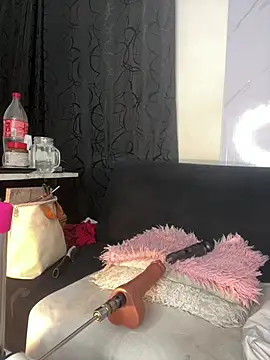 chiquimaturesexy online show from 03-05-26, 09:00