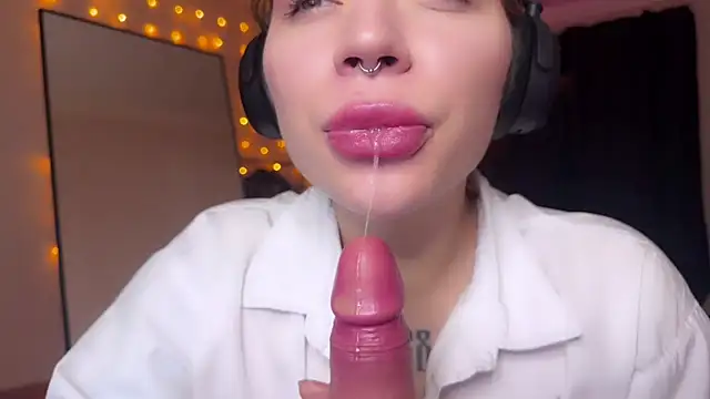 Snapshot of PaulaPratt chatting on 12-01-24, 04:29 PaulaPratt online show from 12-01-24, 04:29