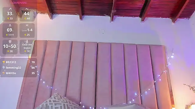 Snapshot of VICTORIA_RASH chatting on 01-08-25, 09:55 VICTORIA RASH online show from 01-08-25, 09:55