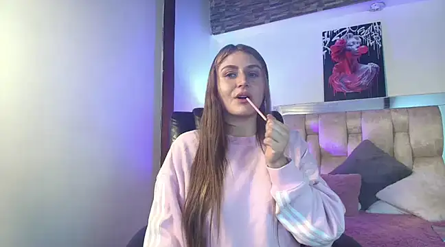 Snapshot of dakota_Robbins_ chatting on 03-07-25, 08:44 dakota Robbins online show from 03-07-25, 08:44