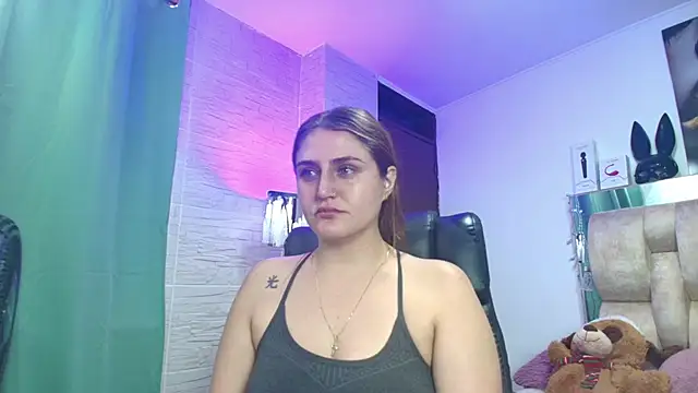 Snapshot of dakota_Robbins_ chatting on 11-20-25, 09:14 dakota Robbins online show from 11-20-25, 09:14