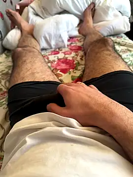 Snapshot of djtimka chatting on 10-11-25, 03:50 djtimka online show from 10-11-25, 03:50