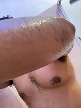 YoElMasHot online show from 04-25-26, 08:39