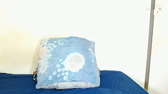 xSpicyQueen8x online show from 01-10-25, 12:59