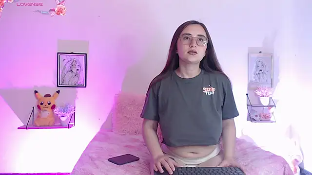centaurigirl online show from 12-08-24, 10:25