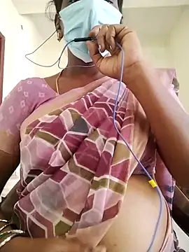 Snapshot of Preethytamilsexy chatting on 04-21-26, 08:53 Preethytamilsexy online show from 04-21-26, 08:53