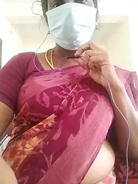 Snapshot of Preethytamilsexy chatting on 05-15-26, 11:39 Preethytamilsexy online show from 05-15-26, 11:39