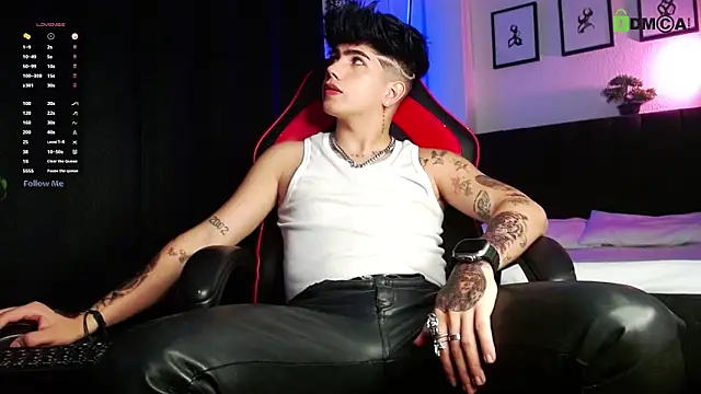 LyleBennett  online show from 04-06-26, 10:38