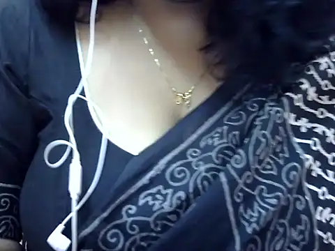 Riya riyaa online show from 12-19-24, 06:23