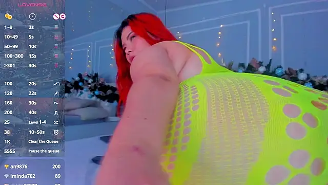Snapshot of stephaniediaz chatting on 12-19-24, 02:02 stephaniediaz online show from 12-19-24, 02:02
