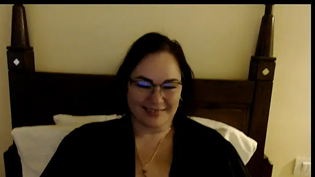 Nora Star online show from 02-02-26, 03:33