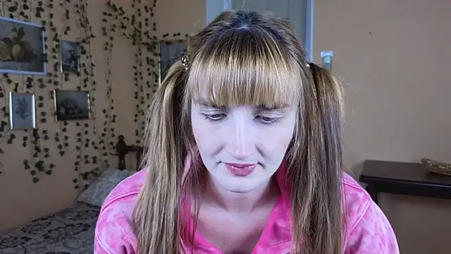 Nika Kitten online show from 02-25-25, 05:58