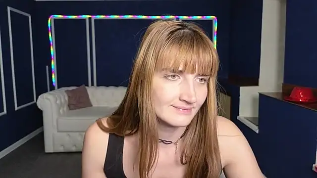 Nika Kitten online show from 03-05-25, 08:42