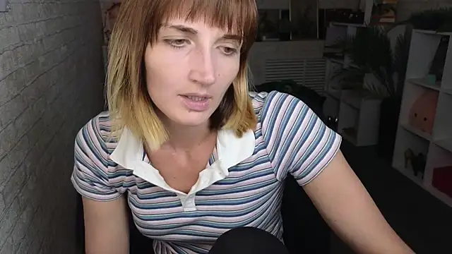 Nika Kitten online show from 06-09-26, 07:09
