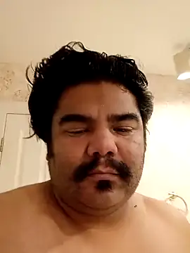 Snapshot of Brickstash chatting on 09-14-25, 03:27 Brickstash online show from 09-14-25, 03:27