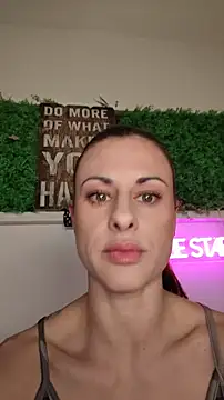 BillieStarOfficial online show from 05-18-26, 06:58