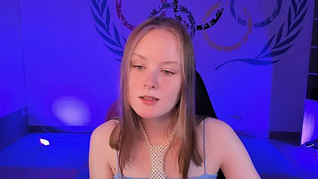 Snapshot of VivienLeeigh chatting on 12-07-24, 03:19 VivienLeeigh online show from 12-07-24, 03:19