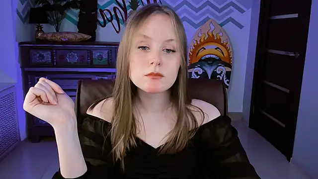 Snapshot of VivienLeeigh chatting on 03-12-25, 01:08 VivienLeeigh online show from 03-12-25, 01:08