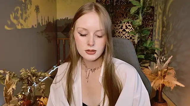 VivienLeeigh online show from 12-22-25, 05:10