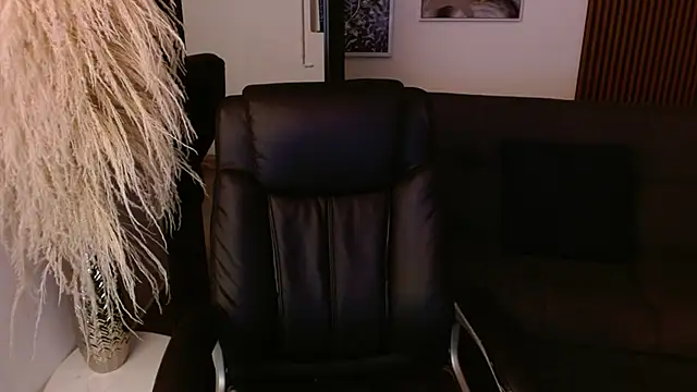 crimson tati  online show from 12-10-24, 05:28