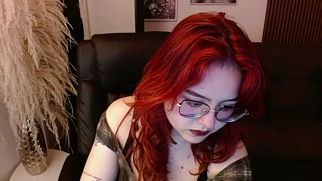 crimson tati  online show from 01-14-25, 04:36