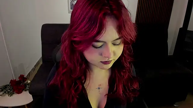 crimson tati  online show from 09-19-25, 04:03