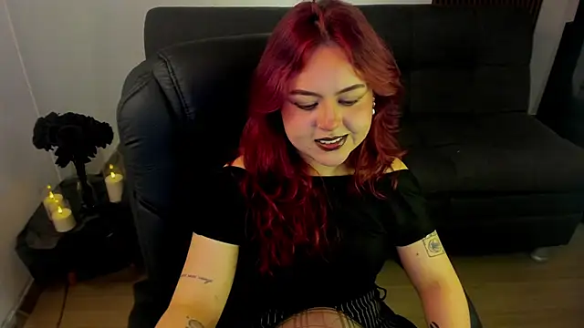 crimson tati  online show from 10-11-25, 03:39