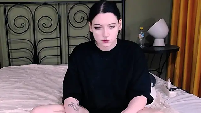 Snapshot of BlackyTea chatting on 03-03-25, 12:26 BlackyTea online show from 03-03-25, 12:26