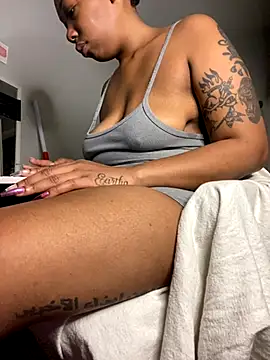 MsSapPhire500 online show from 10-26-25, 12:16