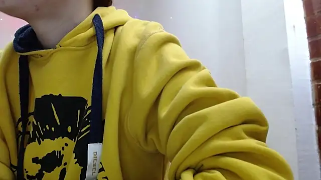 holy juli online show from 03-09-26, 03:10