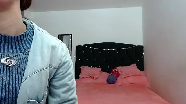 holy juli online show from 03-21-26, 05:01