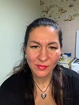 Snapshot of Tina_Moretti chatting on 02-11-25, 09:03 Tina Moretti online show from 02-11-25, 09:03