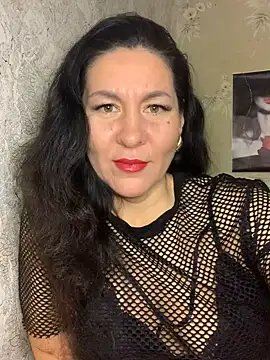Snapshot of Tina_Moretti chatting on 03-20-25, 08:08 Tina Moretti online show from 03-20-25, 08:08