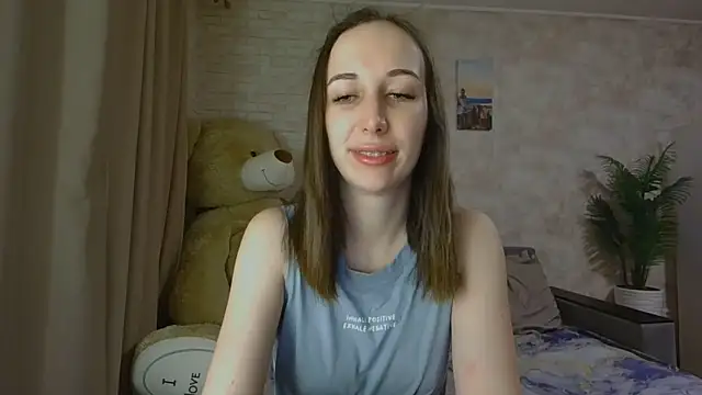 Snapshot of Anika_bloom chatting on 11-22-25, 03:55 Anika bloom online show from 11-22-25, 03:55